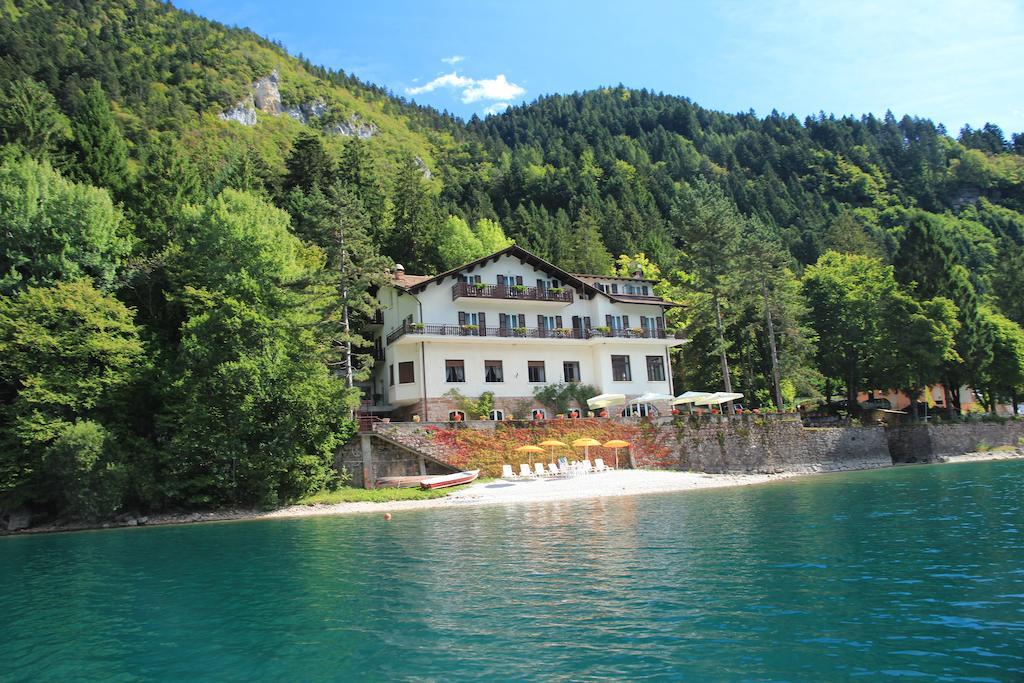 Hotel Lago Park